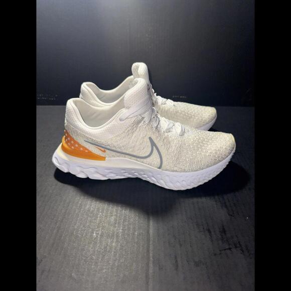 Nike Mens React Infinity Run FlyKnit Kumquat DH5392-100 9.5 - Picture 1 of 9